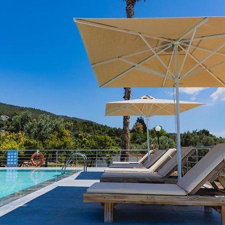 Kouvelia Country Home Luxury Villa Rental Nerotrivia Bagian luar foto