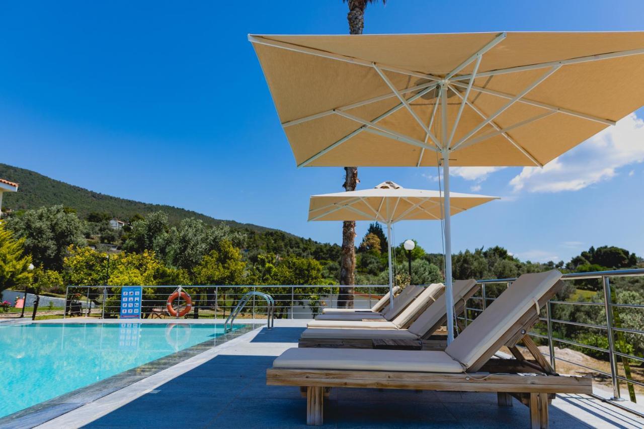 Kouvelia Country Home Luxury Villa Rental Nerotrivia Bagian luar foto