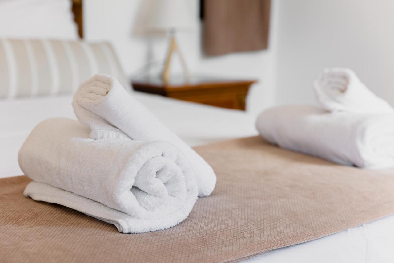 Kouvelia Country Home Luxury Villa Rental Nerotrivia Bagian luar foto