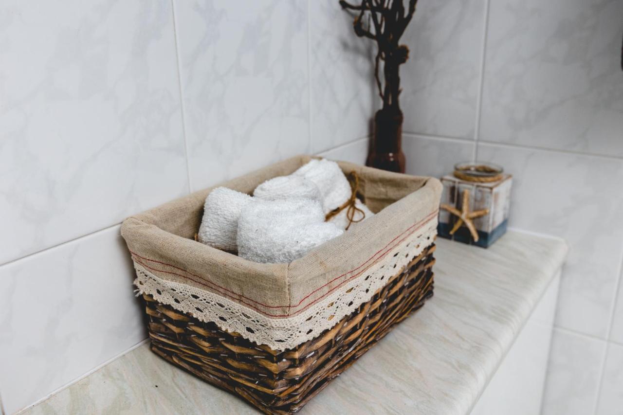 Kouvelia Country Home Luxury Villa Rental Nerotrivia Bagian luar foto
