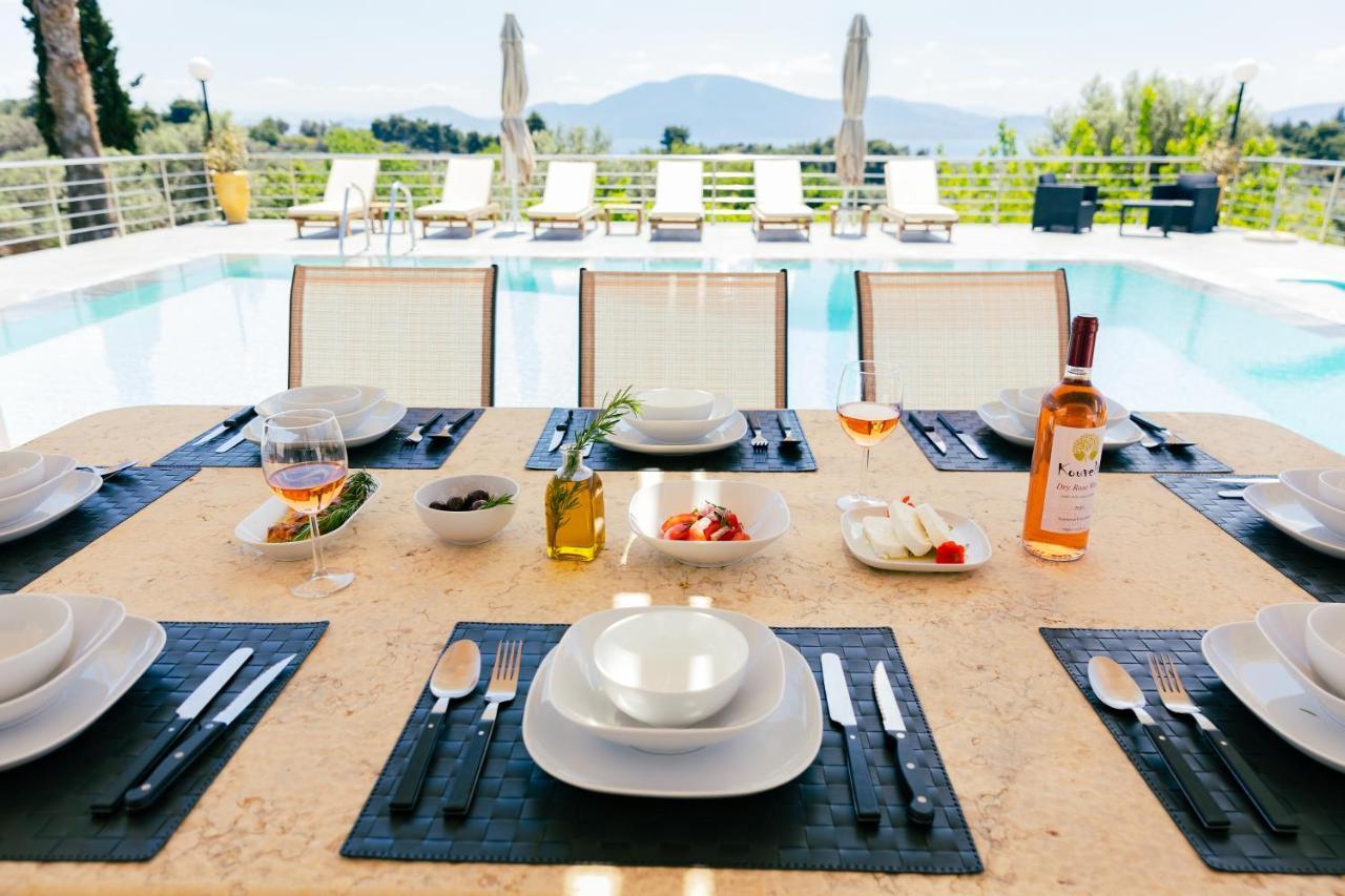 Kouvelia Country Home Luxury Villa Rental Nerotrivia Bagian luar foto